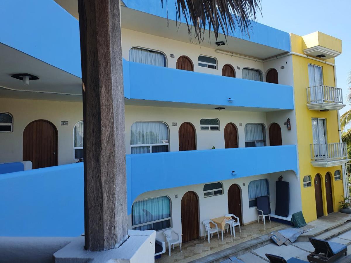 Hotel Kootznoowoo Puerto Escondido  Exteriör bild
